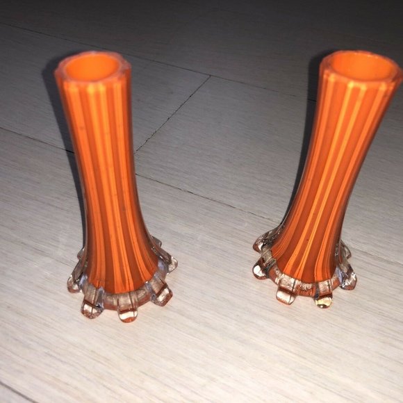 SOLD Pair Vintage Orange Glass Mini Fluted Vases - Picture 5 of 8